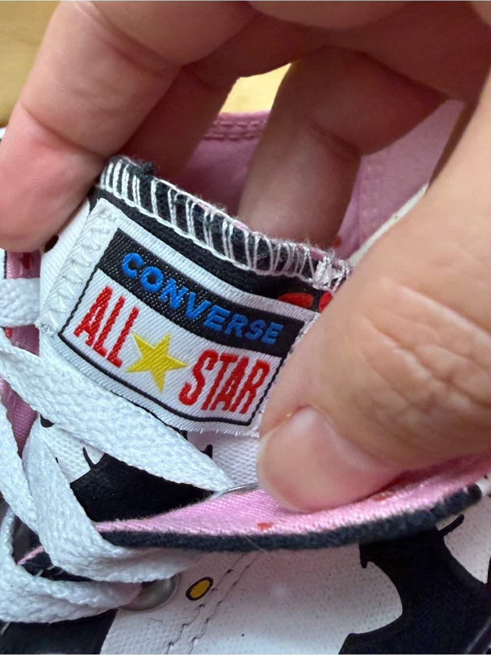 Converse x Hello Kitty Chuck Taylor All Star Canvas Ox Low Top Sneaker - Sz 10 - Picture 4 of 6